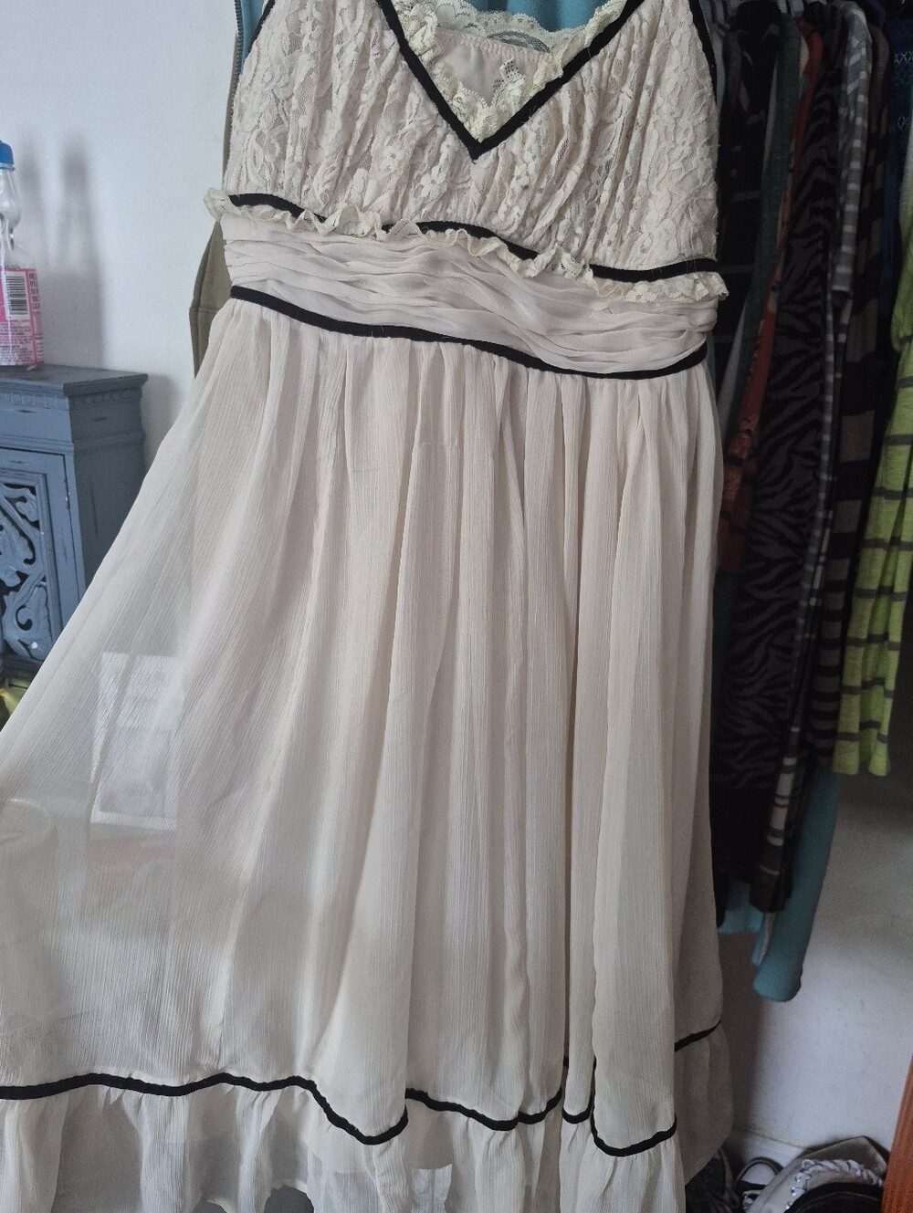 Forever 21 Cream Baby Doll Dress with Black Trim - Picture 2 of 4
